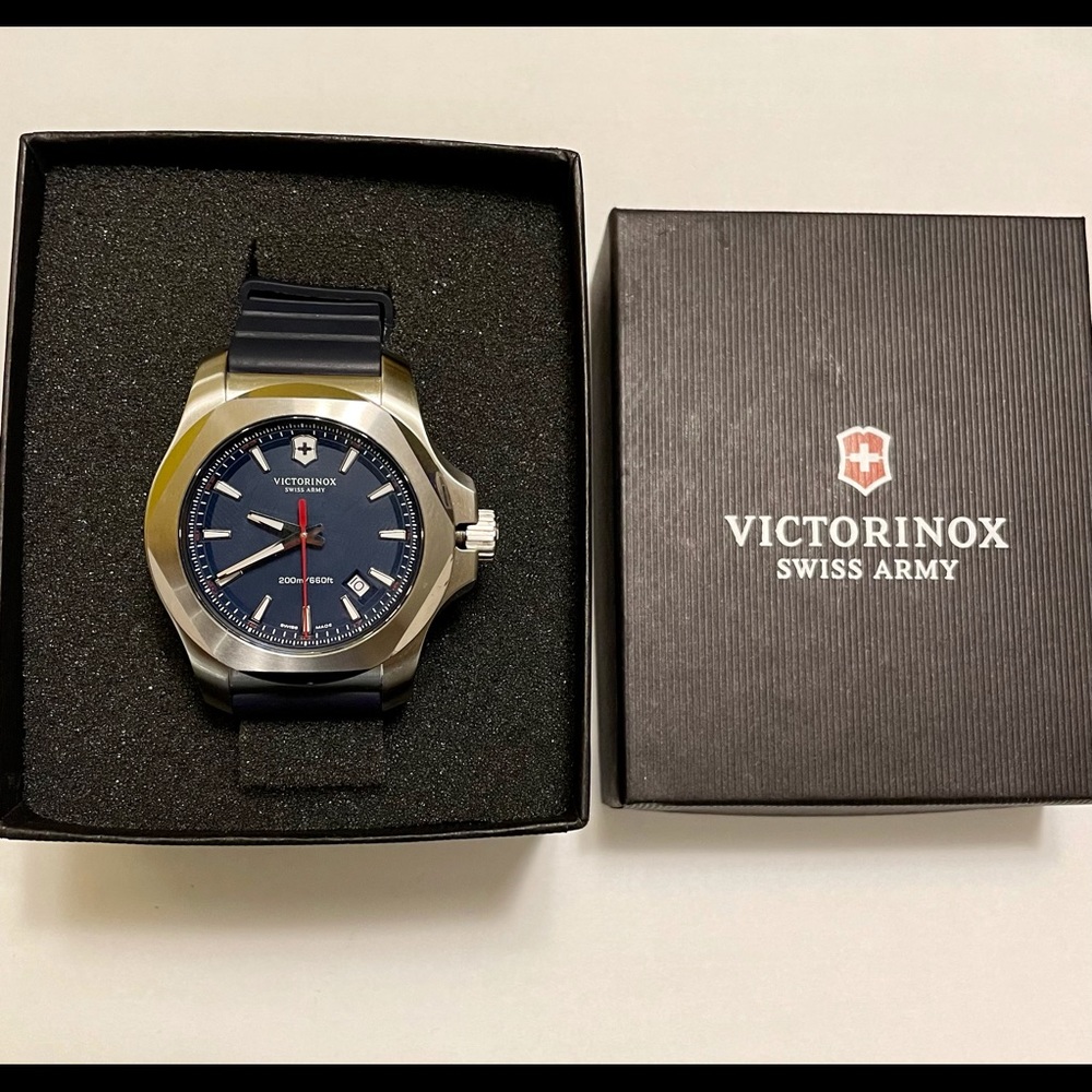 Victorinox Swiss Army Men's Inox Blue